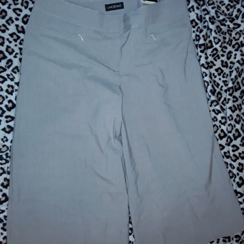 Lane Bryant NEW size 18 wide leg gray Capris Career casual